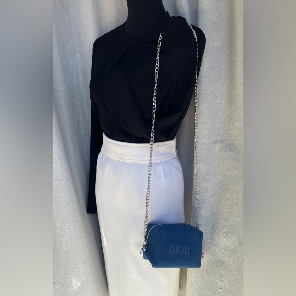Dior Blue Crossbody Bag with Chain - Picture 6 of 15